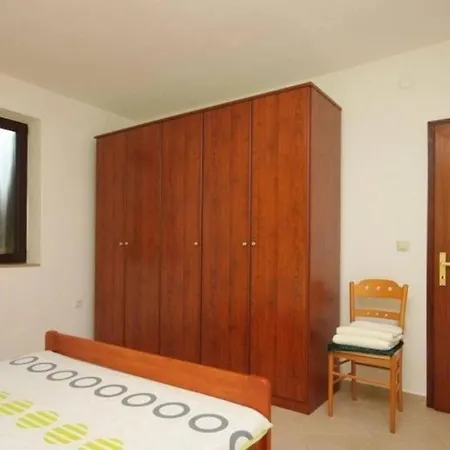 Murin Delfin Apartment *